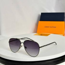 Picture of LV Sunglasses _SKUfw56811760fw